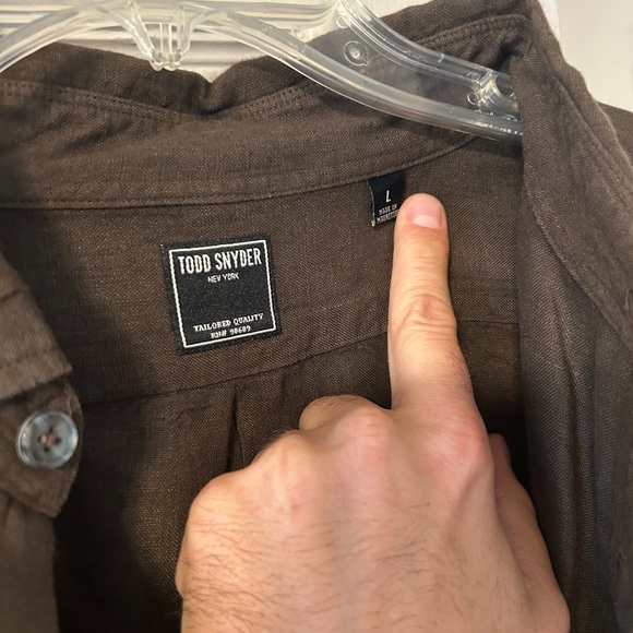 Todd Snyder Spread Collar Linen Shirt in Brown | Size Large - Picture 2 of 4